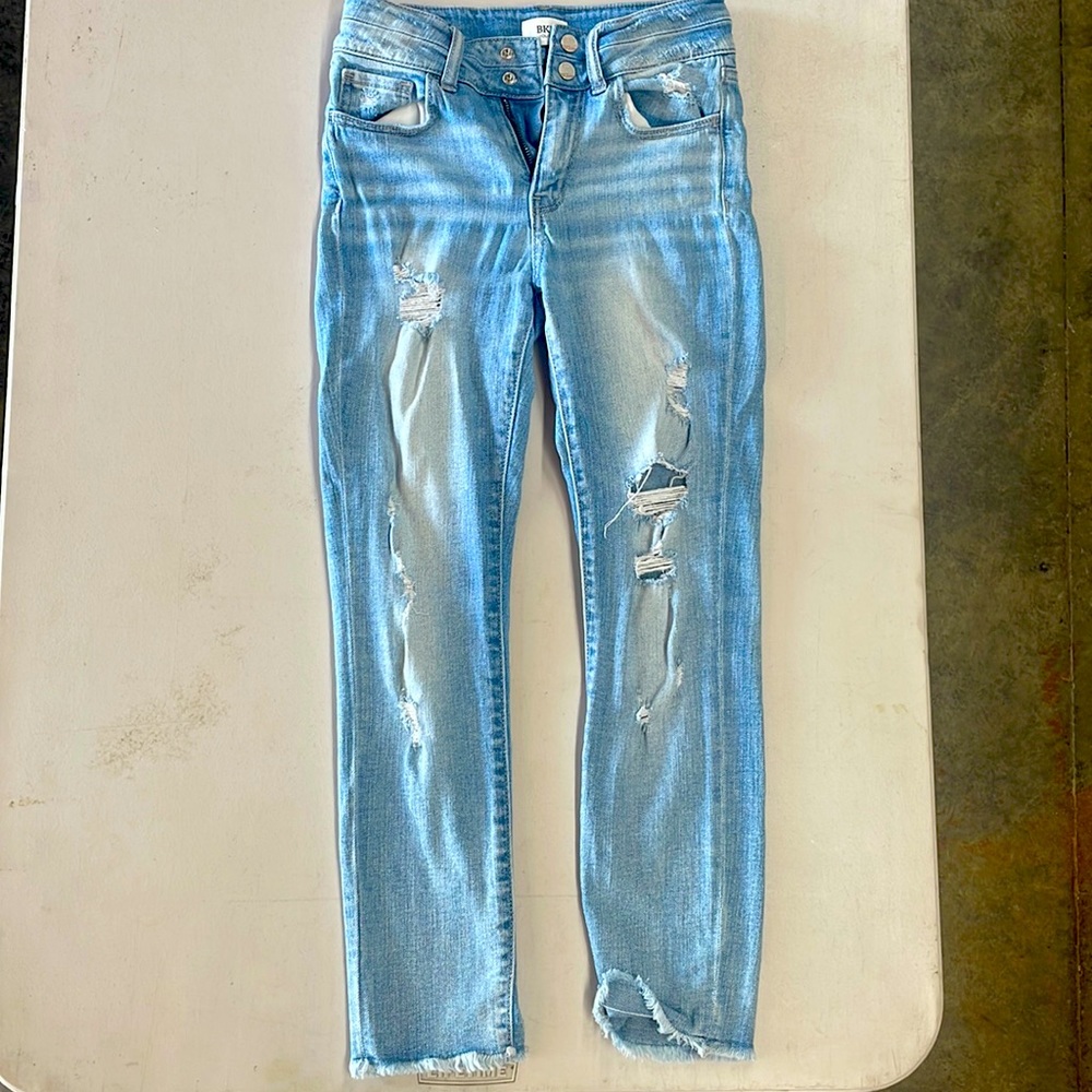 BKE Youth distressed straight leg distressed jeans size 14